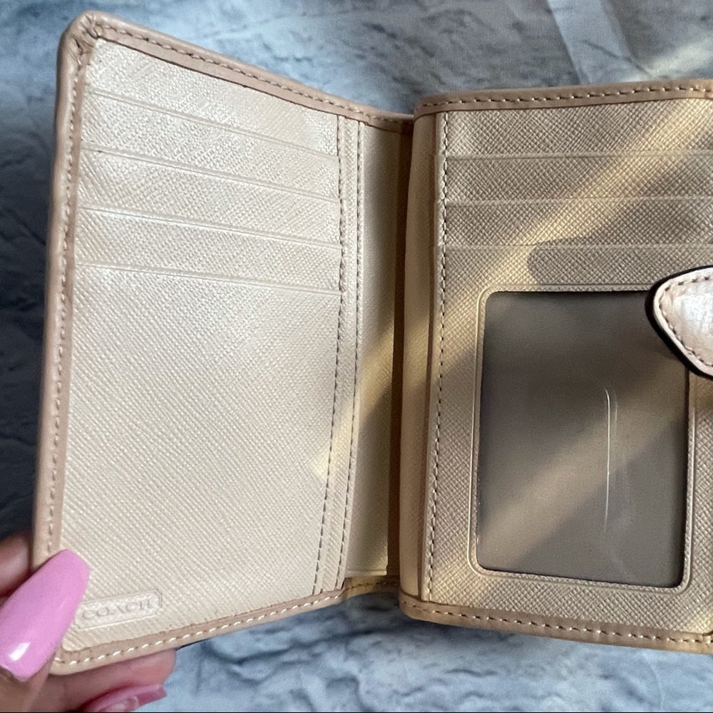 Authentic Coach Wallet - Picture 3 of 4